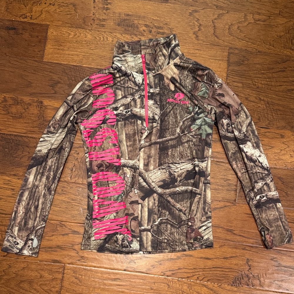 Mossy Oak Ladies Camouflage Jacket with Pink Highlights